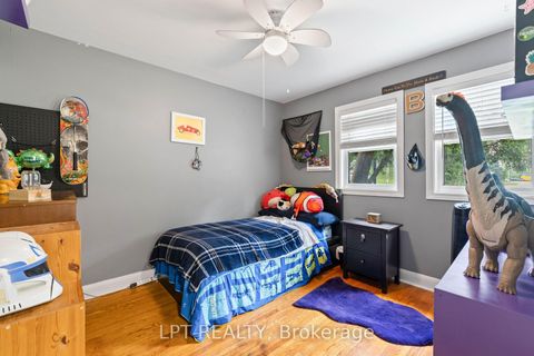 Photo 22 at 98 Don Mor Drive, Central Newmarket, Newmarket