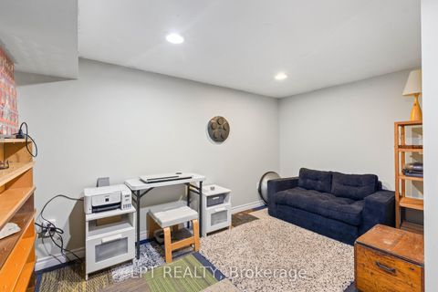 Photo 28 at 98 Don Mor Drive, Central Newmarket, Newmarket