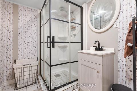 Photo 29 at 98 Don Mor Drive, Central Newmarket, Newmarket