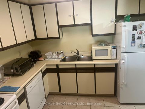 Photo 11 at 617 - 20 Dean Park Road, Rouge E11, Toronto