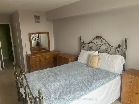 Photo 15 at 617 - 20 Dean Park Road, Rouge E11, Toronto
