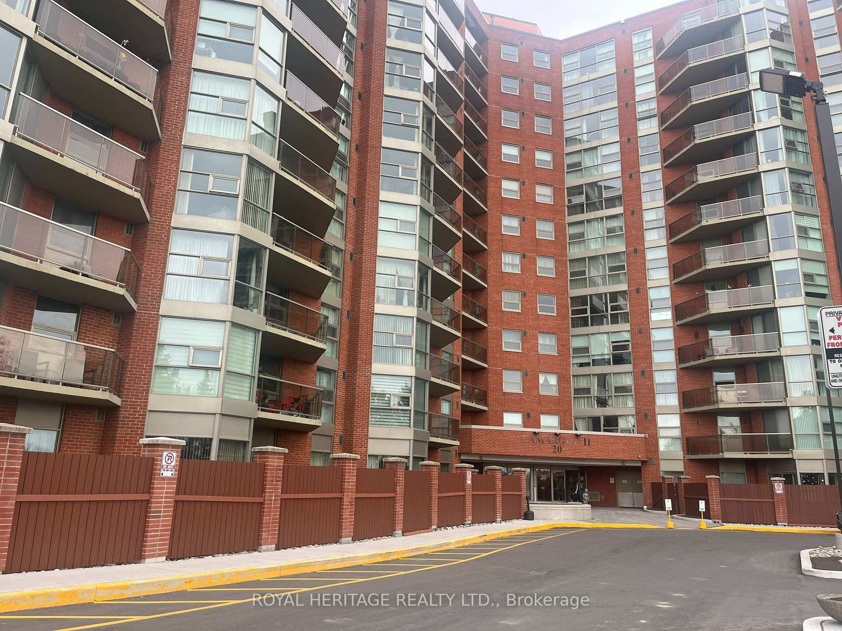 617 - 20 Dean Park Road, Rouge E11, Toronto photo 8