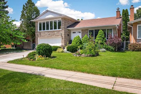 Photo 1 at 46 Summitcrest Drive, Richview, Toronto