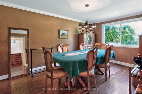 Photo 11 at 46 Summitcrest Drive, Richview, Toronto