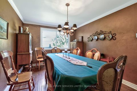 Photo 12 at 46 Summitcrest Drive, Richview, Toronto