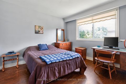 Photo 27 at 46 Summitcrest Drive, Richview, Toronto