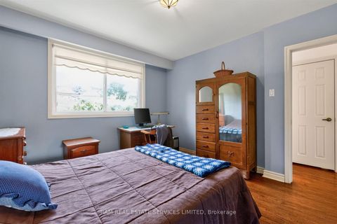 Photo 28 at 46 Summitcrest Drive, Richview, Toronto