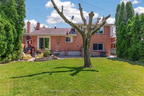 Photo 39 at 46 Summitcrest Drive, Richview, Toronto