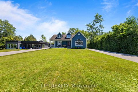 Photo 3 at 173 Lake Drive E, Historic Lakeshore Communities, Georgina