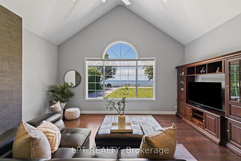 Photo 14 at 173 Lake Drive E, Historic Lakeshore Communities, Georgina
