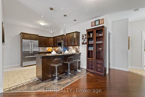 Photo 20 at 173 Lake Drive E, Historic Lakeshore Communities, Georgina