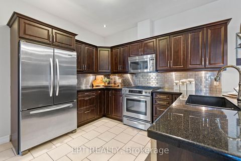 Photo 21 at 173 Lake Drive E, Historic Lakeshore Communities, Georgina