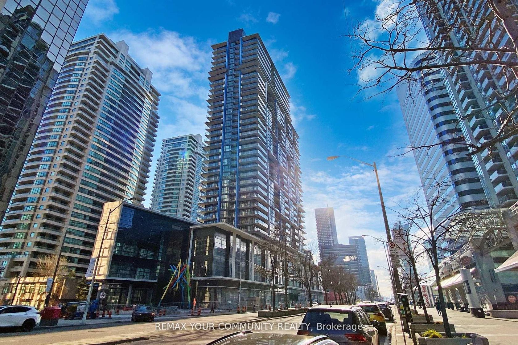 2117 - 4955 Yonge Street, Willowdale East, Toronto photo number 2