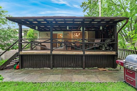 Photo 40 at 639 Irwin Crescent, Leslie Valley, Newmarket