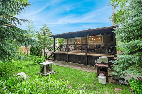 Photo 42 at 639 Irwin Crescent, Leslie Valley, Newmarket