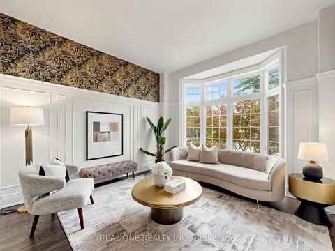Photo 4 at 111 Headwind Boulevard, Vellore Village, Vaughan