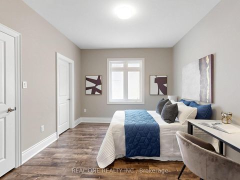 Photo 30 at 111 Headwind Boulevard, Vellore Village, Vaughan