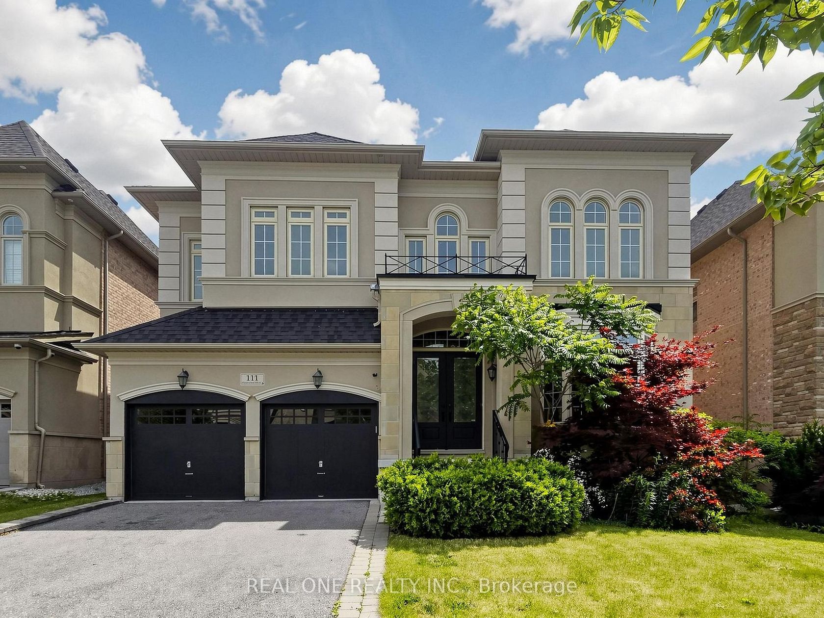 111 Headwind Boulevard, Vellore Village, Vaughan photo number 2