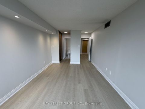 Photo 2 at 807 - 300 Alton Towers Circle, Milliken, Toronto