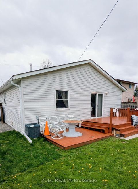 Photo 20 at 186 Beach Road, Keswick North, Georgina