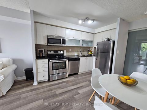 Photo 9 at 307 - 2015 Sheppard Avenue E, Henry Farm, Toronto