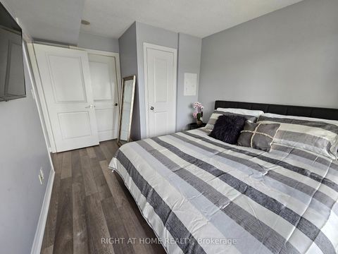 Photo 15 at 307 - 2015 Sheppard Avenue E, Henry Farm, Toronto