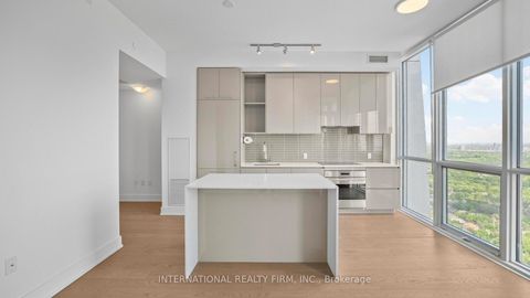 Photo 11 at 5409 - 1 Yorkville Avenue, Annex, Toronto