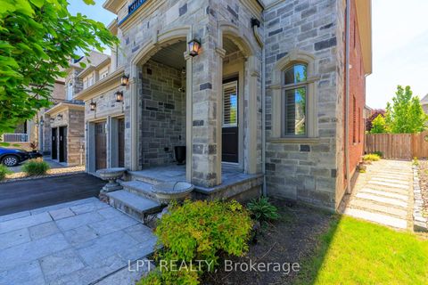 Photo 2 at 113 Burns Boulevard, King City, King