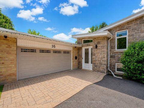 Photo 6 at 35 Idleswift Drive, Uplands, Vaughan