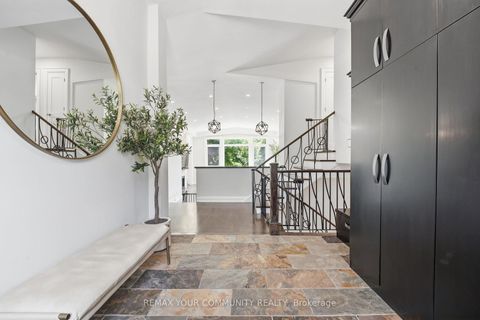 Photo 7 at 35 Idleswift Drive, Uplands, Vaughan