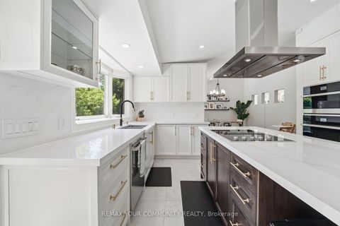 Photo 19 at 35 Idleswift Drive, Uplands, Vaughan