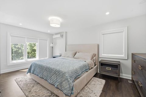 Photo 25 at 35 Idleswift Drive, Uplands, Vaughan