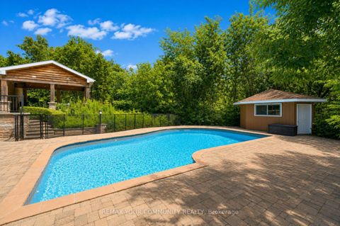 Photo 37 at 35 Idleswift Drive, Uplands, Vaughan