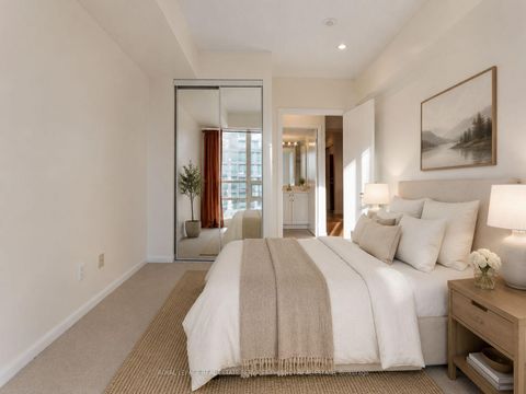 Photo 10 at 2806 - 219 Fort York Boulevard, Niagara, Toronto