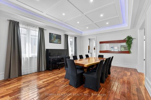 Photo 12 at 374 Elmwood Avenue, Harding, Richmond Hill