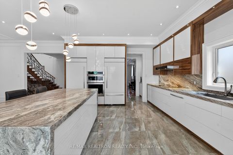 Photo 19 at 374 Elmwood Avenue, Harding, Richmond Hill