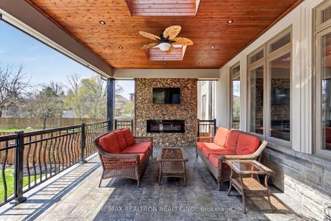 Photo 23 at 374 Elmwood Avenue, Harding, Richmond Hill
