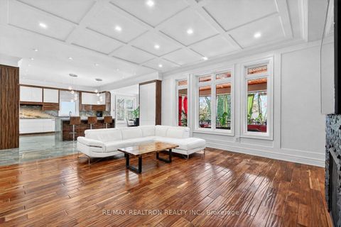 Photo 28 at 374 Elmwood Avenue, Harding, Richmond Hill