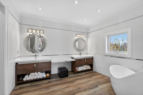 Photo 37 at 374 Elmwood Avenue, Harding, Richmond Hill