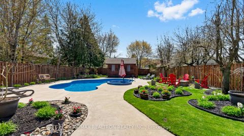 Photo 46 at 374 Elmwood Avenue, Harding, Richmond Hill