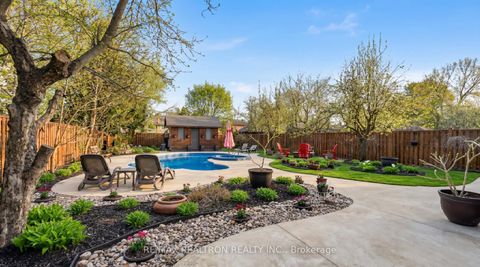 Photo 48 at 374 Elmwood Avenue, Harding, Richmond Hill