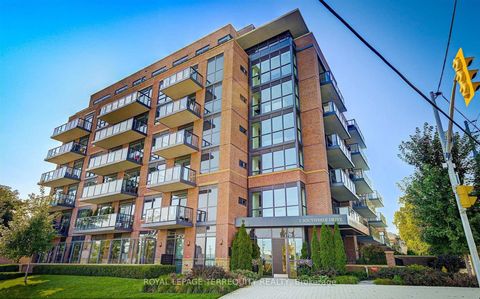 Photo 1 at 401 - 3 Southvale Drive, Leaside, Toronto