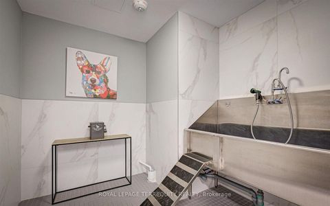 Photo 33 at 401 - 3 Southvale Drive, Leaside, Toronto