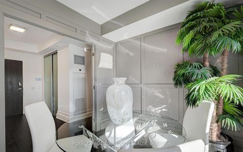 Photo 38 at 401 - 3 Southvale Drive, Leaside, Toronto