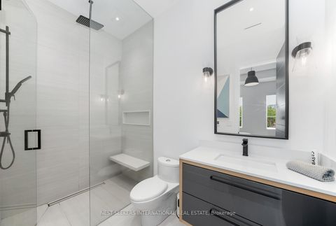 Photo 23 at 6 Forestave Crescent, Nobleton, King