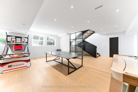 Photo 28 at 6 Forestave Crescent, Nobleton, King