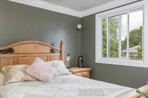 Photo 16 at 1005 Vance Crescent, Rural Innisfil, Innisfil