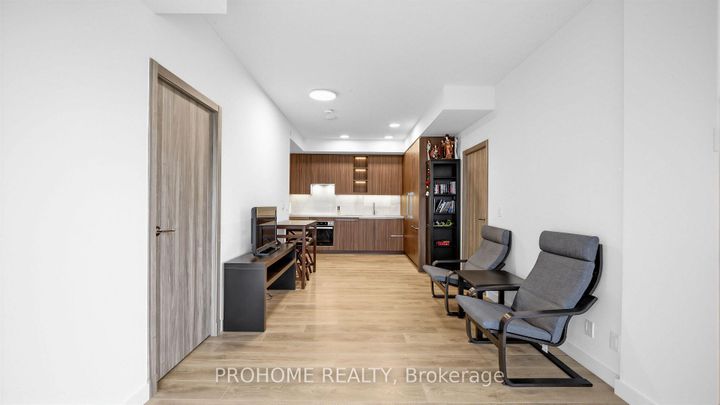 Photo 6 at 1006 - 27 McMahon Drive, Bayview Village, Toronto