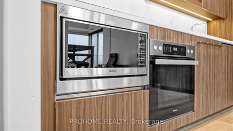 Photo 7 at 1006 - 27 McMahon Drive, Bayview Village, Toronto