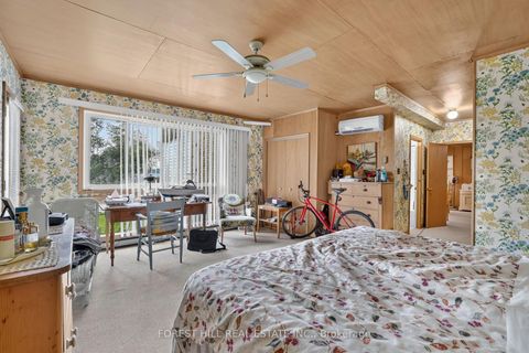 Photo 13 at 9 Tikvah Circle, Historic Lakeshore Communities, Georgina